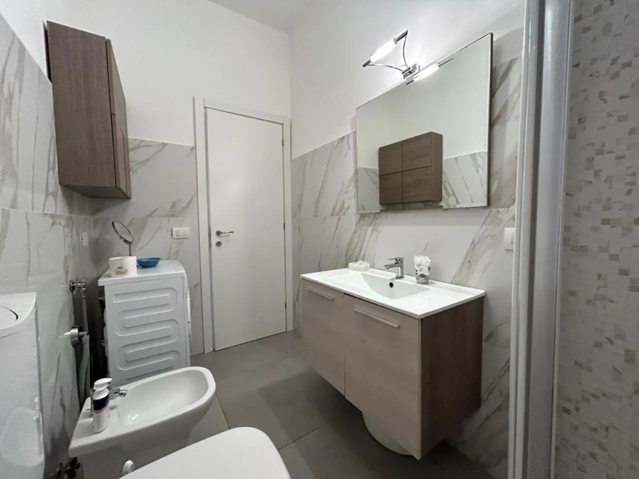 Silvia House Sea View Apartment Levanto 0*,