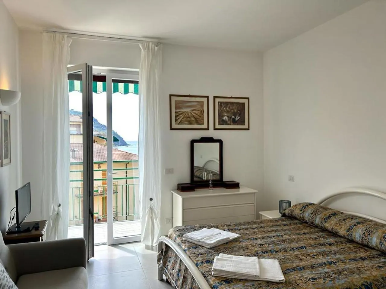 Silvia House Sea View Apartment Levanto